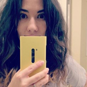 Meet your Posher, Emily